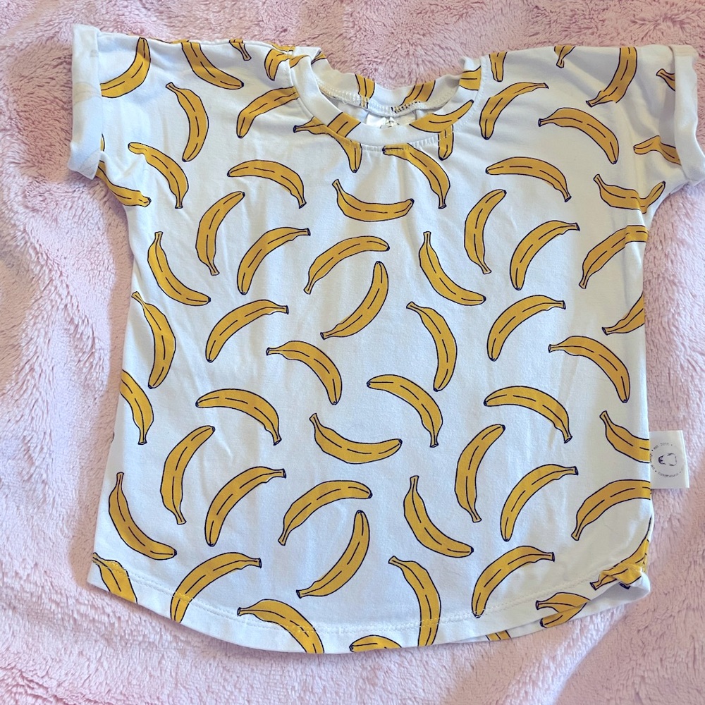 Ole design banana tshirt 12-18 months
